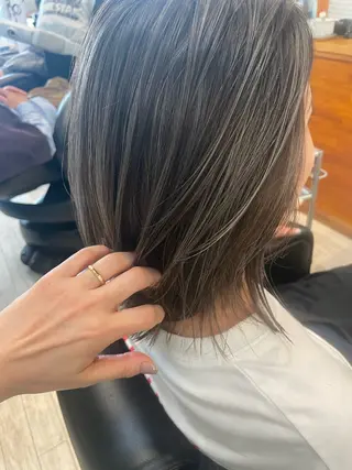 ミディアム カラー 通い続けられるサロン ママ美容師　明日香のヘアスタイル