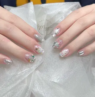 ネイル Maggie Nail🦩のネイルデザイン