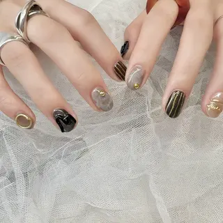 ネイル 新井 ひなののネイルデザイン