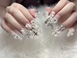 ネイル ENsalon AKIRAのネイルデザイン