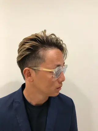 ショート カラー クロスパーマ松永裕久 似合わせカットのヘアスタイル