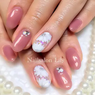 ネイル Lily*nail 🌻Mii🌻のネイルデザイン