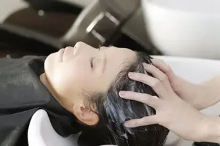 野口 秀人 🫧髪質改善🫧のヘアスタイル