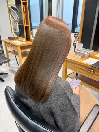 セミロング カラーモデル募集 ✨🤍モモハ🤍✨のヘアスタイル