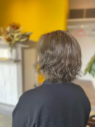 ショート カラー パーマ YAP！HAIR トコツメアヤノのヘアスタイル