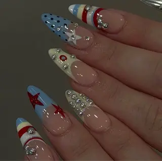 ネイル 波 なみのネイルデザイン