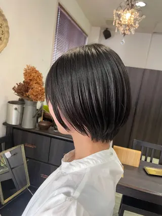 ショート 韓国ボブ👩🇰🇷 小野絢未のヘアスタイル