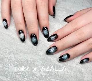 ネイル R inのネイルデザイン