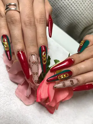 ロング ネイル 《LB》ラブリエ Nail&eyeのマツエク・マツパデザイン