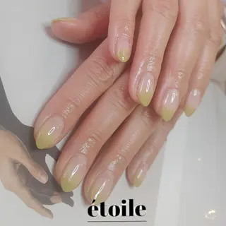 ネイル étoile(エトワール)所属・山田 可愛のネイルデザイン