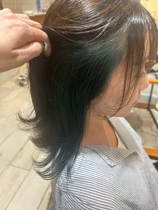 ミディアム カラー 大川 夏実のヘアスタイル