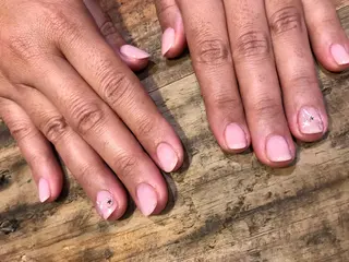 ネイル 佐藤  悠子のネイルデザイン