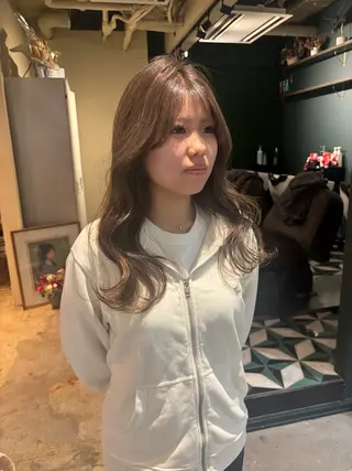 ミディアム カラー ブリーチ/エクステ はしもと そな🫧のヘアスタイル