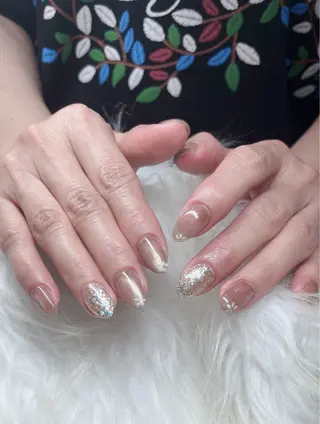 ネイル FuFu.Nail 2️⃣番のネイルデザイン