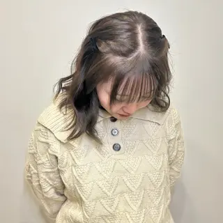 ミディアム カラー うる艶カラー/ レイヤー/アスカのヘアスタイル