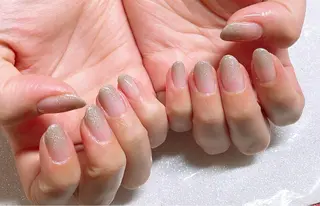 ネイル VIERU 🌈🎀💖のネイルデザイン