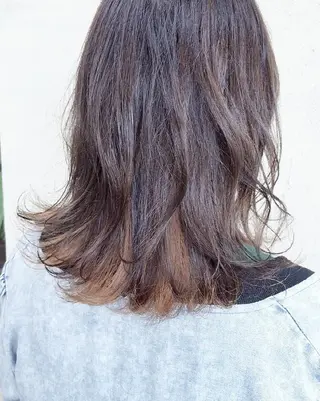 ミディアム カラー しらはま ようこのヘアスタイル