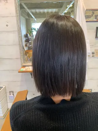 ミディアム カラー 岸本 桂輝のヘアスタイル