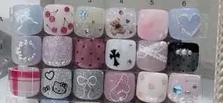 ネイル アニー ルナのネイルデザイン