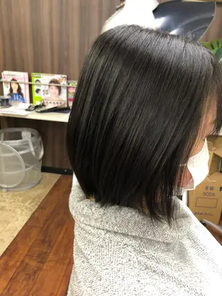 ミディアム キセ ワカナのヘアスタイル
