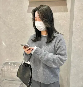 ミディアム 一ノ瀬 暁のヘアスタイル