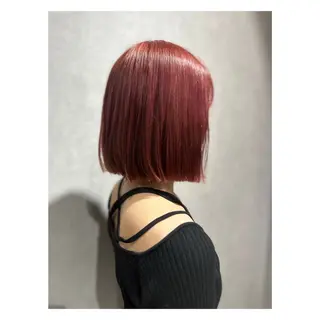 ミディアム カラー 石橋 咲のヘアスタイル