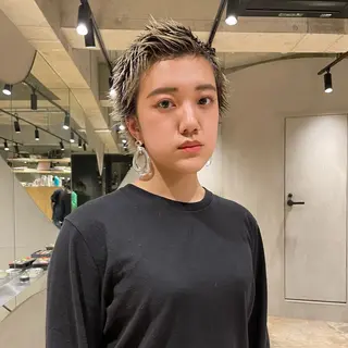 ショート 🌈圧倒的デザイン パーマ　関和希のヘアスタイル