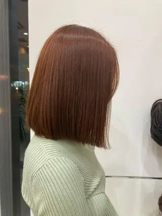 ミディアム ショート・透明感 カラーconomiのヘアスタイル