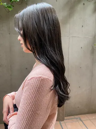セミロング 大人可愛い♡コテ巻き パーマ🌼杉田 萌恵のヘアスタイル