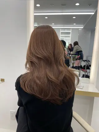ロング カラー 國藤 彩のヘアスタイル
