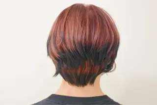 ショート カラー タカハシ ハヤトのヘアスタイル