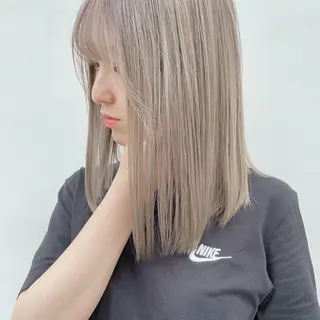 ミディアム カラー gisel エリナのヘアスタイル