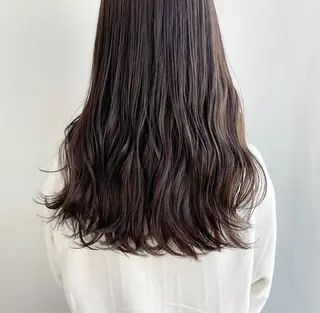 ロング カラー 山口 莉奈のヘアスタイル