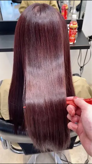 ロング け んブリーチ縮毛矯正のヘアスタイル