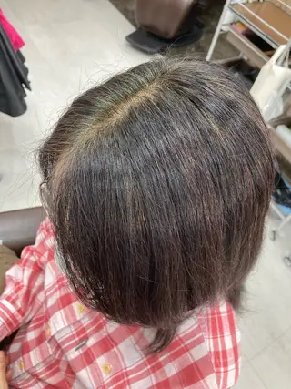 セミロング 保谷 かおりのヘアスタイル