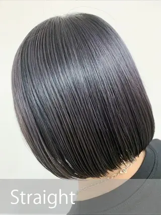 ショート カラー PEQSS HAIRのヘアスタイル