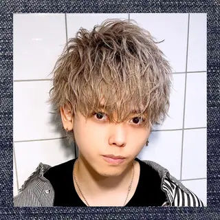 メンズ Loy所属・メンズヘア特化 パーマ 縮毛矯正🔷のヘアスタイル