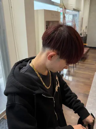 カラー メンズ 艶カラー×デザイン カラー特化/値賀大樹のヘアスタイル