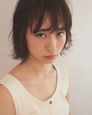 ミディアム カラー 安村 美奈のヘアスタイル
