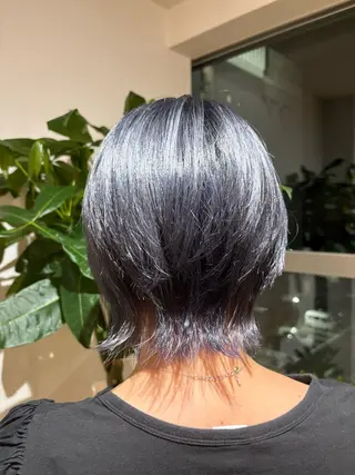 ショート カラー 檜山 知可子のヘアスタイル