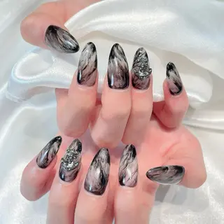 ネイル 🌷Yun nail salon🌷のネイルデザイン