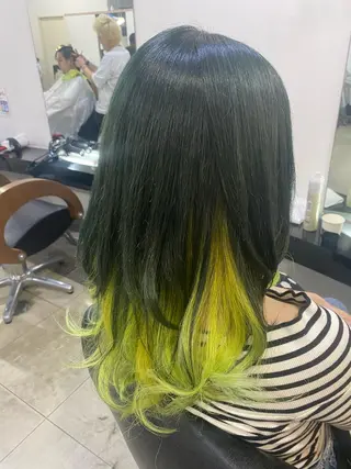 ロング カラー パーマ ヘアアレンジ 烏山 達也のヘアスタイル