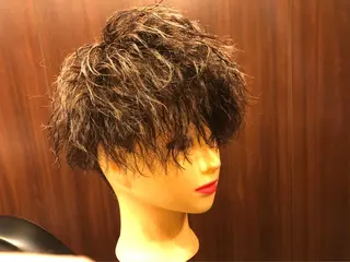 ショート パーマ メンズ 浅見 天翔のヘアスタイル