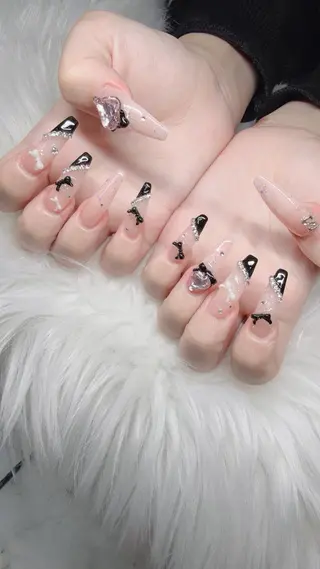 ネイル Lee Nailsのネイルデザイン