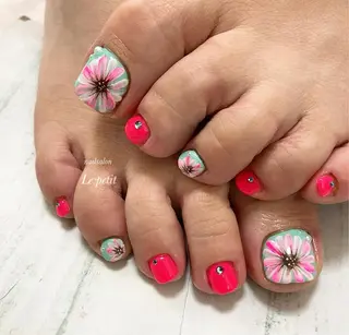 ネイル 石野 広佳のネイルデザイン