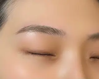 アイブロウ aoi🍒 心斎橋eyelashの眉毛・アイブロウイメージ