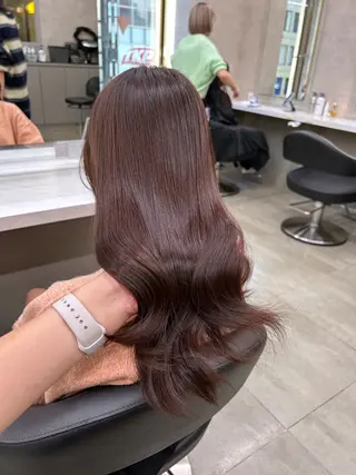 カラー 透明感ベージュ🤎 ナチュラルレイヤーのヘアスタイル