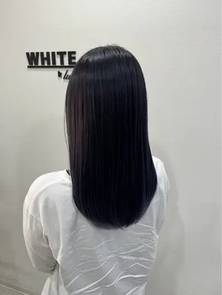 セミロング カラー 西 千穂乃のヘアスタイル