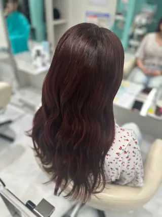 ロング カラー ヘアアレンジ LUPI byLee MIUのヘアスタイル