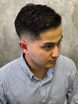 ショート メンズ 對馬 虎太郎のヘアスタイル